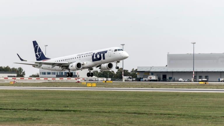 Biometric Boarding: Facial Recognition’s Impact on Airport Chaos
