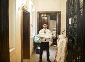 Altitude Sickness Prevention: Hotels with Oxygen-Rich Rooms