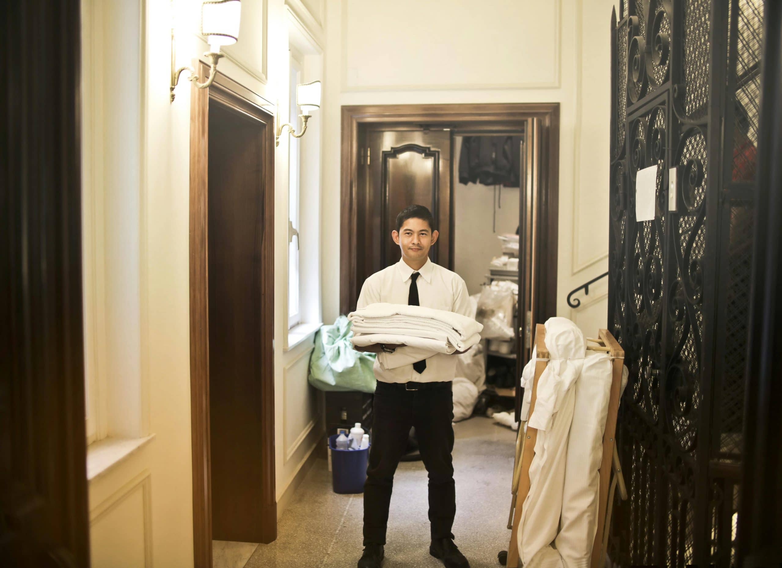 Altitude Sickness Prevention: Hotels with Oxygen-Rich Rooms