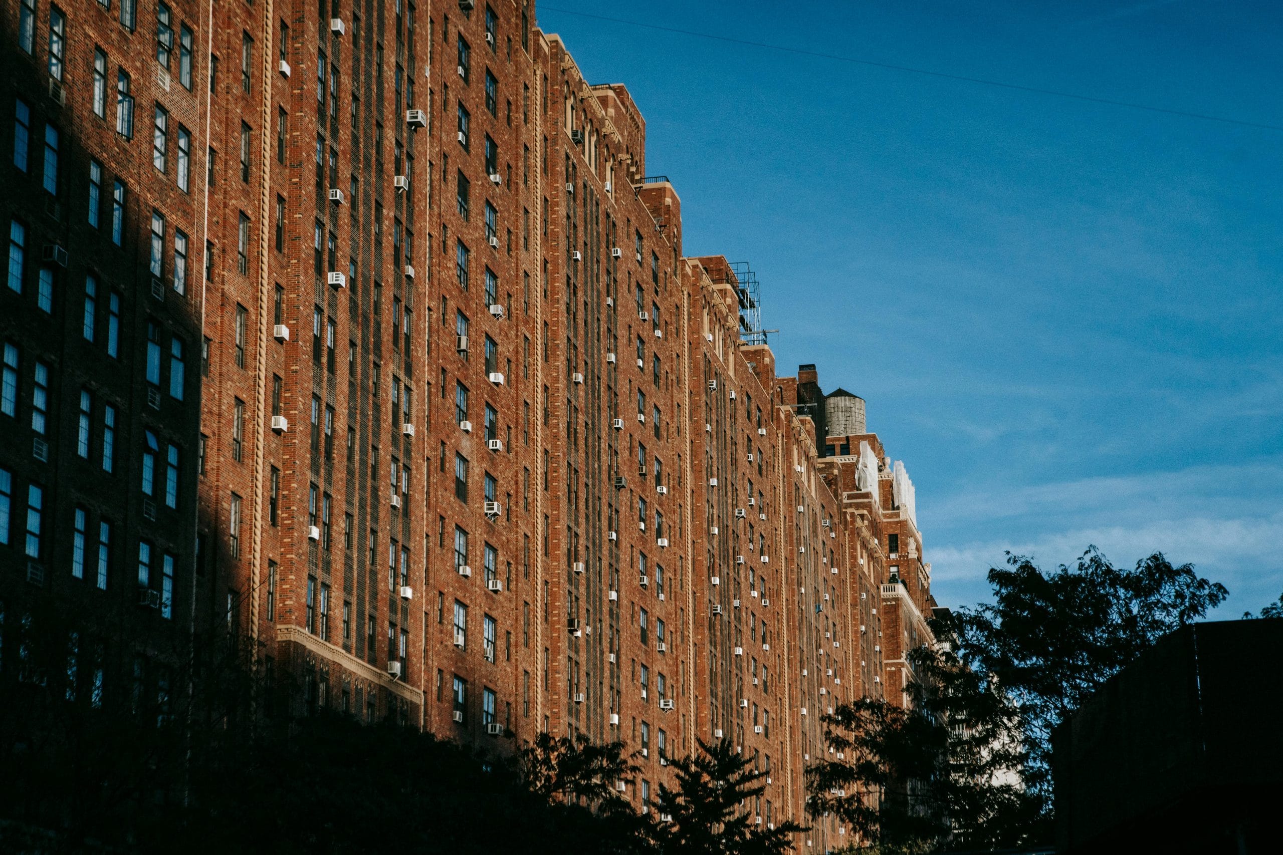 Rent Control 2025: Cities Where Tenants (and Landlords) Win