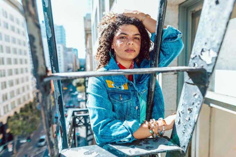 Upcycling Denim: 10 Ways to Transform Old Jeans into Statement Pieces