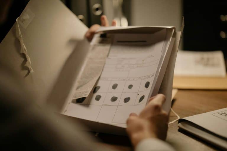 AI in Legal Practice: How Algorithms Are Streamlining Case Research