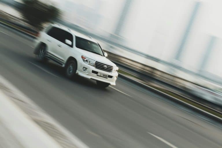 How Connected Fleets Improve Transportation Efficiency Today