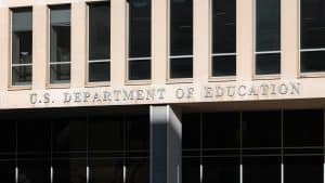 The Future of Digital Textbooks in Higher Education
